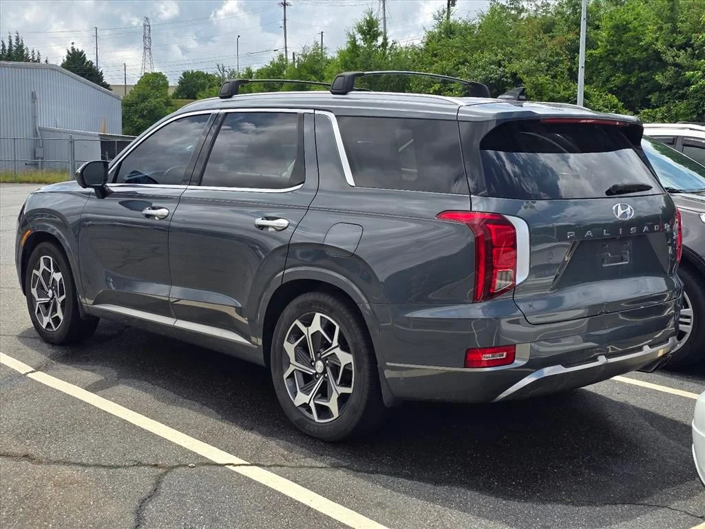 Used 2022 Gray Hyundai Calligraphy image 13