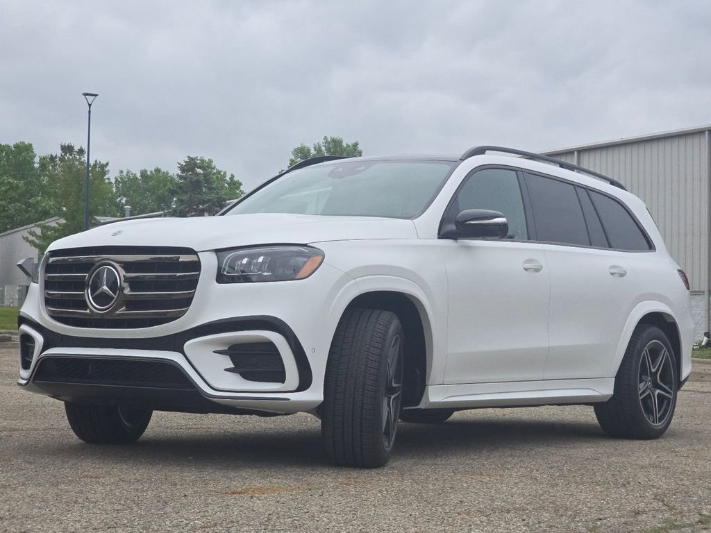 New 2026 MANUFAKTUR Moonlight White Magno Mercedes-Benz GLS 450 image 51