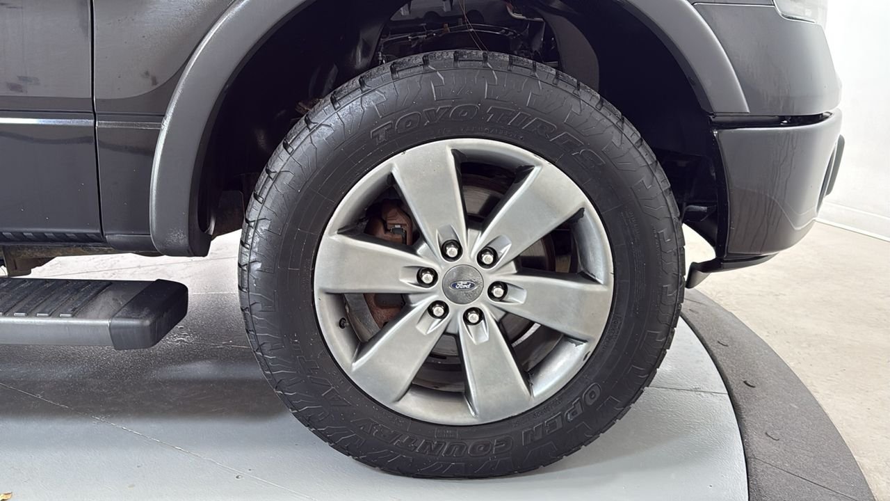 Used 2013 Black Ford FX4 image 21