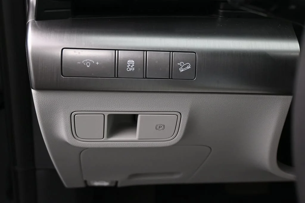 Used 2026 Abyss Black Pearl Hyundai SEL Sport image 15