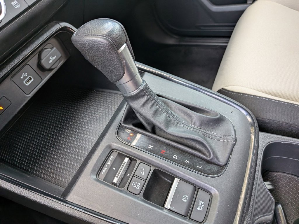 Used 2025 Red Honda LX image 21