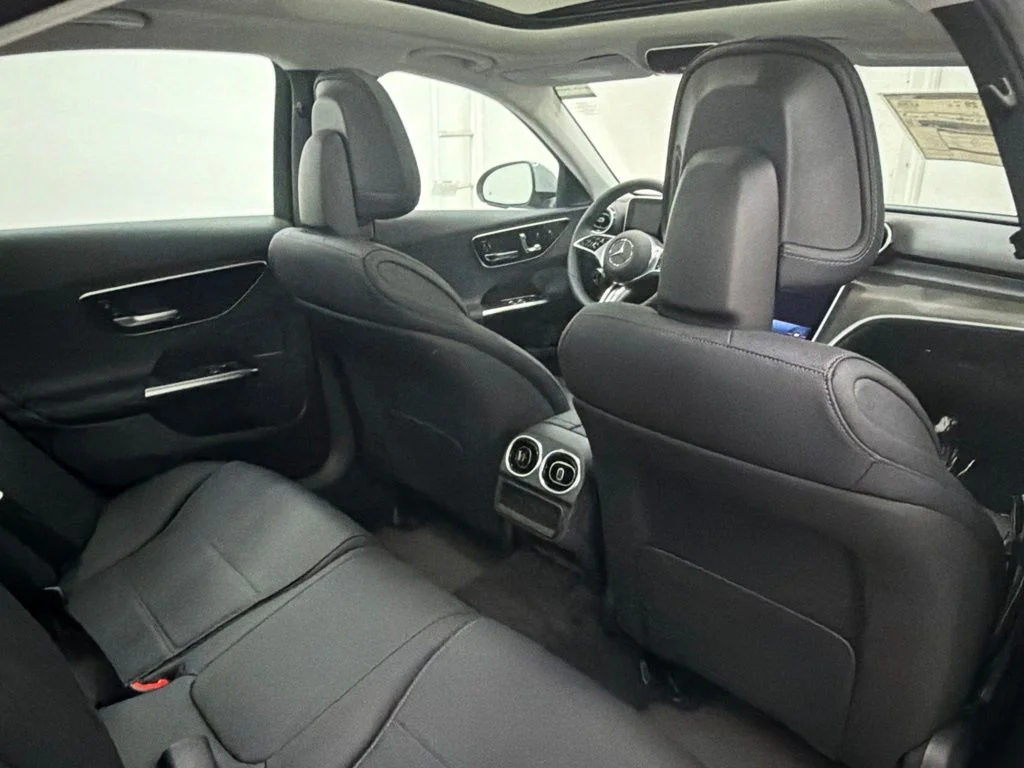 New 2026 White Mercedes-Benz C 300 image 24