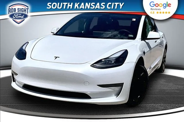 Used 2021 White Tesla Standard Range Plus image 1