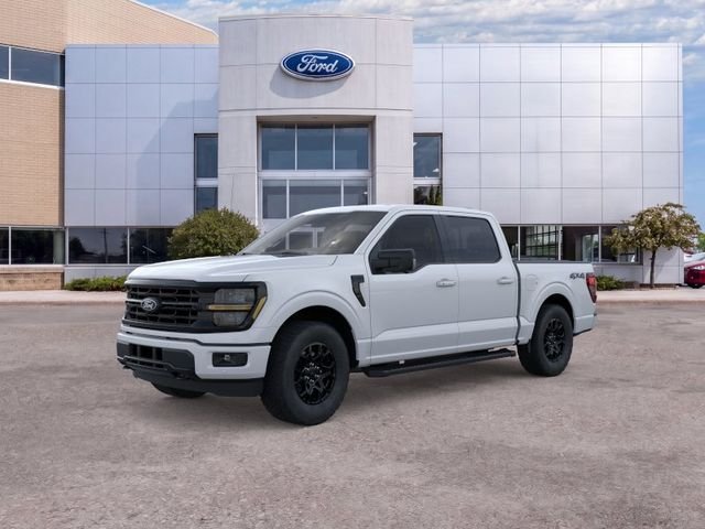 Used 2026 Oxford White Ford XLT image 1