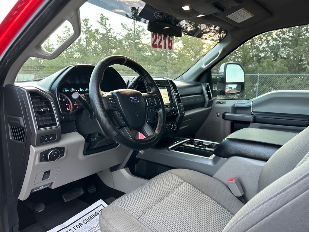 Used 2019 Red Ford XLT image 16