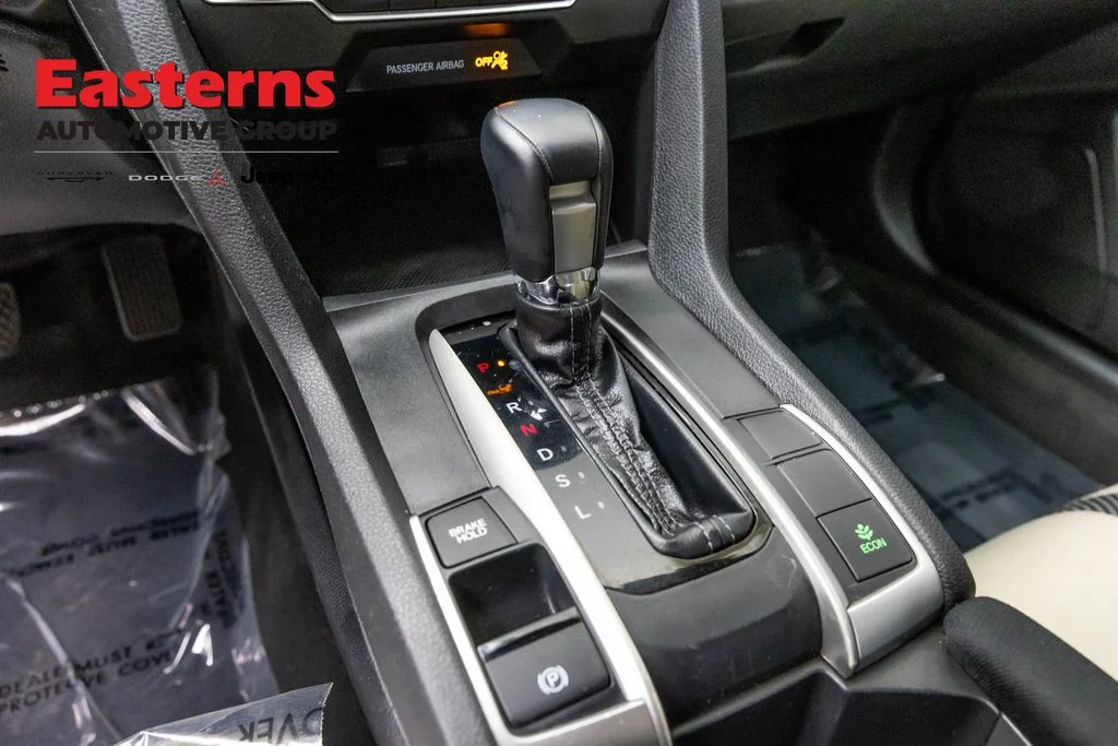 Used 2018 Black Honda LX image 12