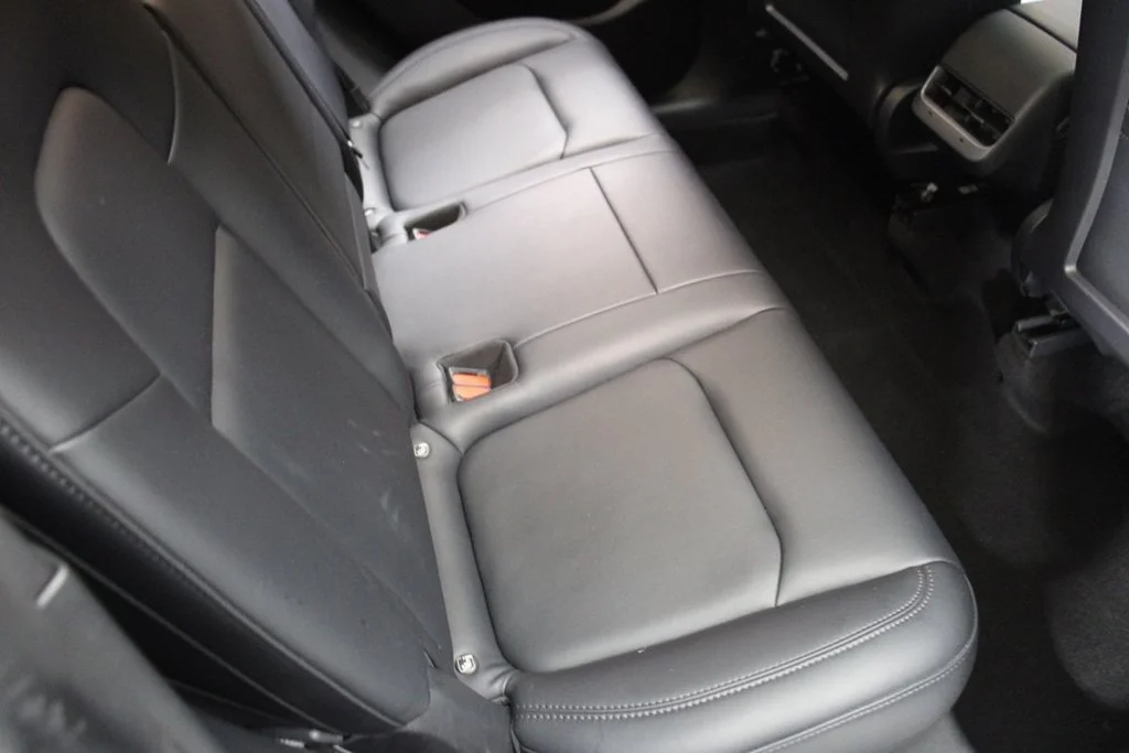 Used 2022 Pearl White Multi-Coat Tesla Performance image 31