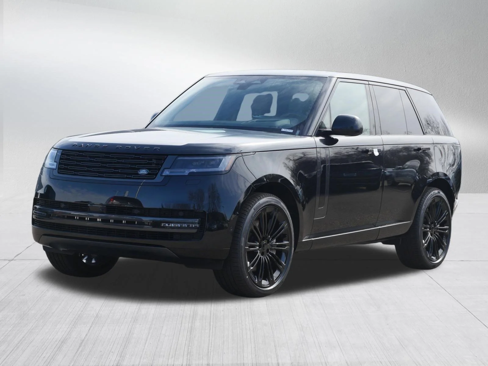 2026 Land Rover Range Rover 4.4 SE SWB's photo