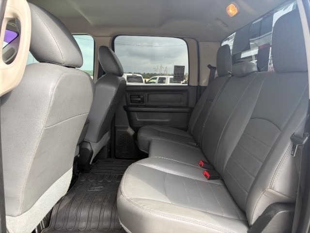 Used 2016 Granite Crystal Metallic Clearcoat Ram Tradesman image 15