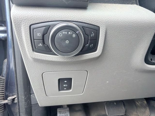 Used 2015 Blue Ford XLT image 17
