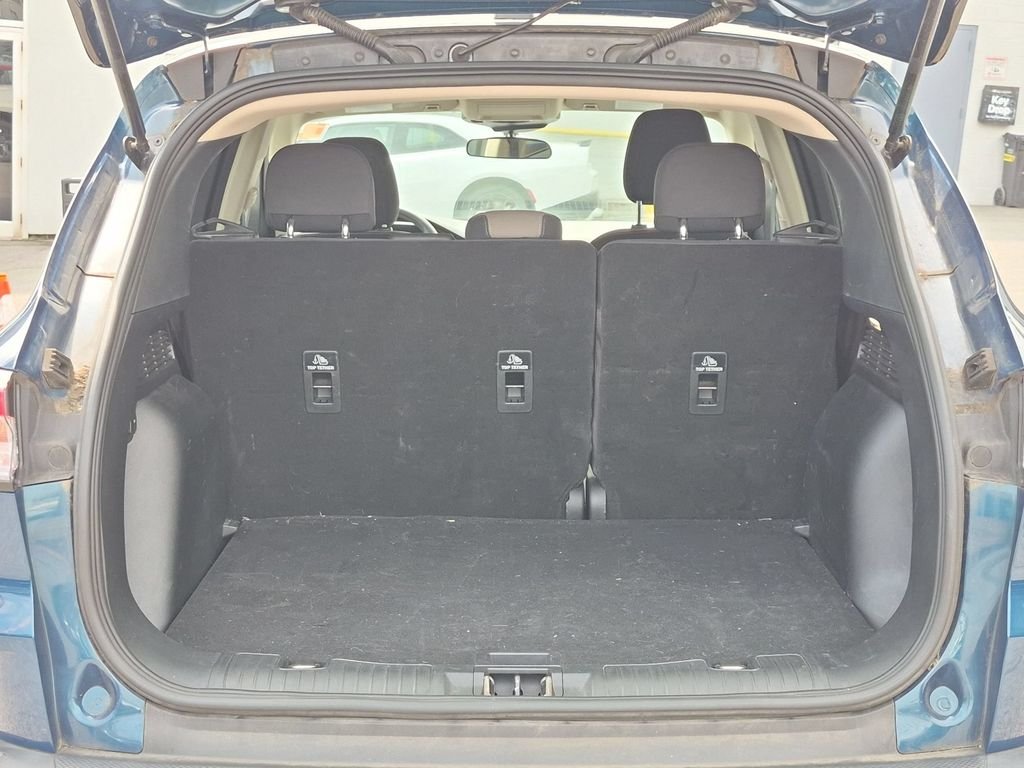 Used 2020 Green Ford SE image 7