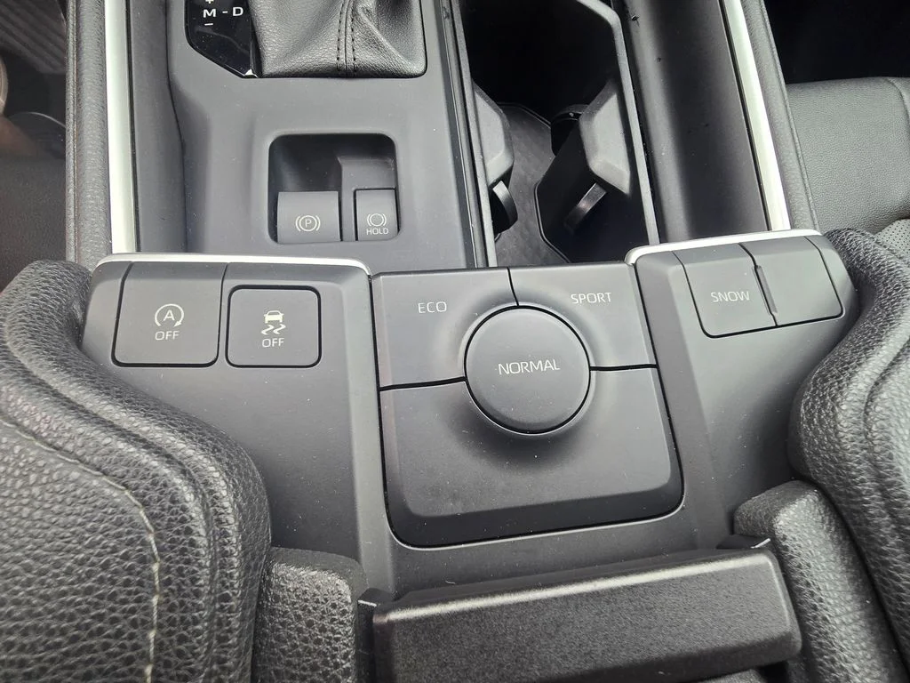 Certified Used 2024 Silver Toyota XLE image 35