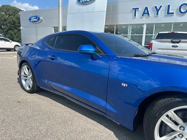 Used 2017 Hyper Blue Metallic Chevrolet SS image 7