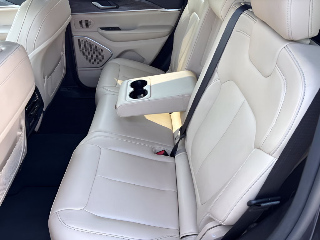 Certified Used 2024 Gray Jeep 4xe image 43