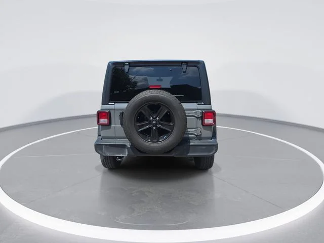 Used 2020 Gray Jeep Unlimited Sport Altitude image 7