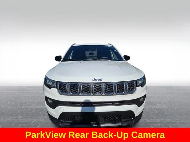 Used 2024 White Jeep Latitude image 2