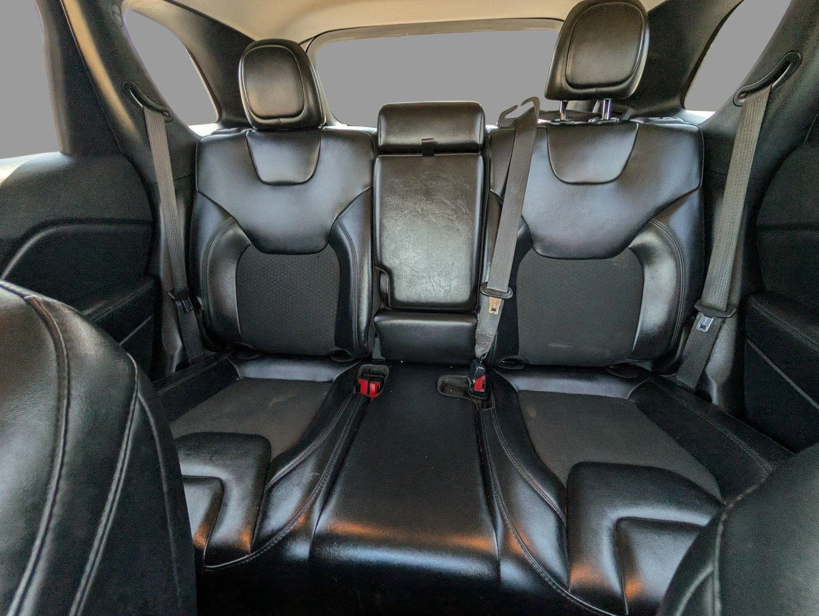 Used 2021 Bright White Clearcoat Jeep Altitude image 13