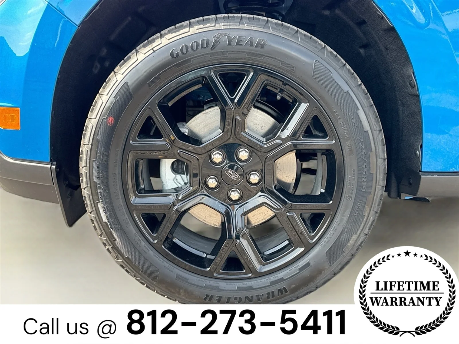 New 2026 Velocity Blue Ford Lariat® image 31