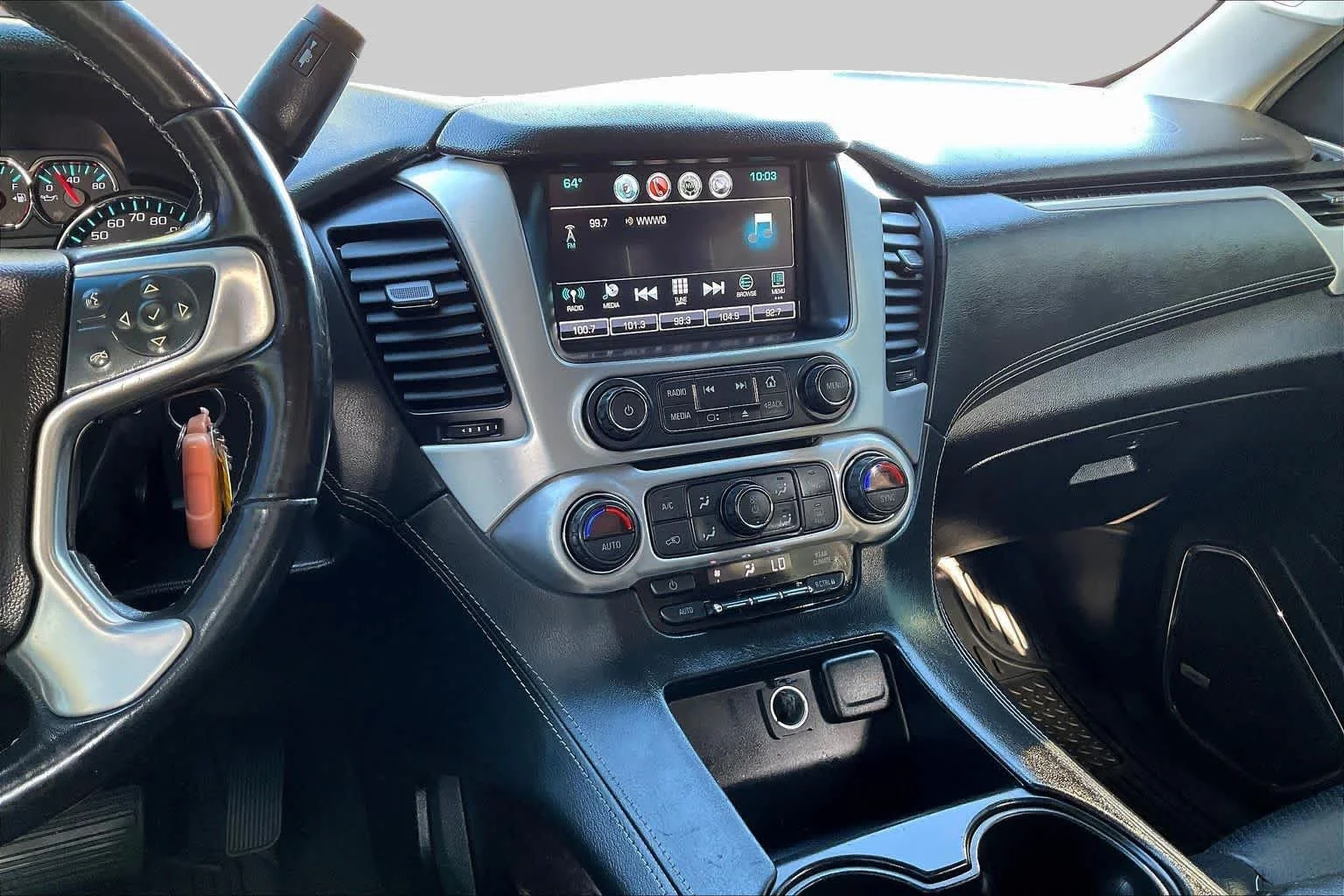 Used 2018 Onyx Black GMC SLE image 6
