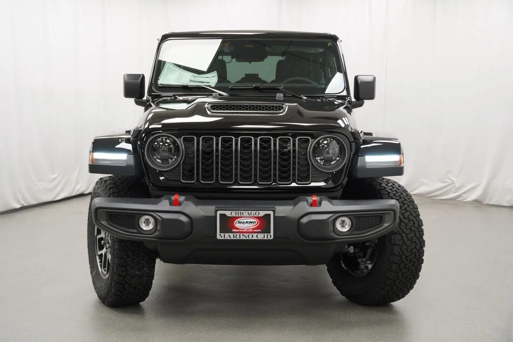 New 2026 Black Clear-Coat Exterior Paint Jeep Rubicon image 7