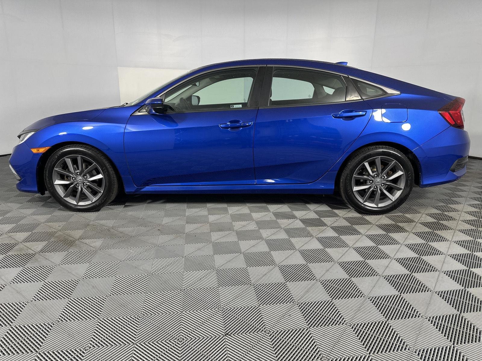 Used 2019 Aegean Blue Metallic Honda EX image 4