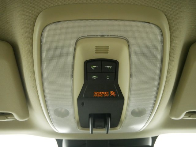 Used 2013 Ice White Volvo T6 w/ Platinum Pkg & Climate Pkg image 23