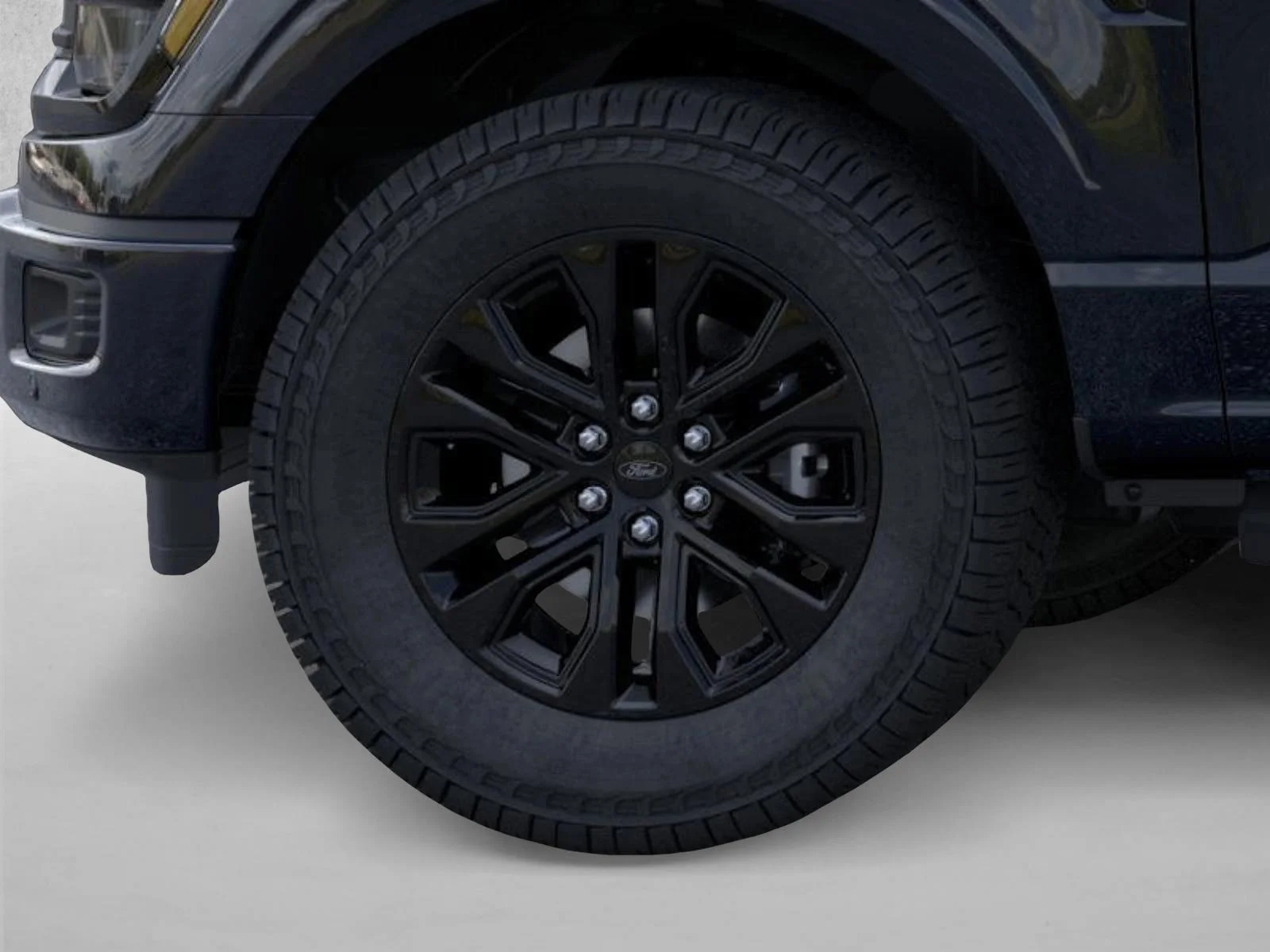 New 2026 Agate Black Metallic Ford XLT image 19