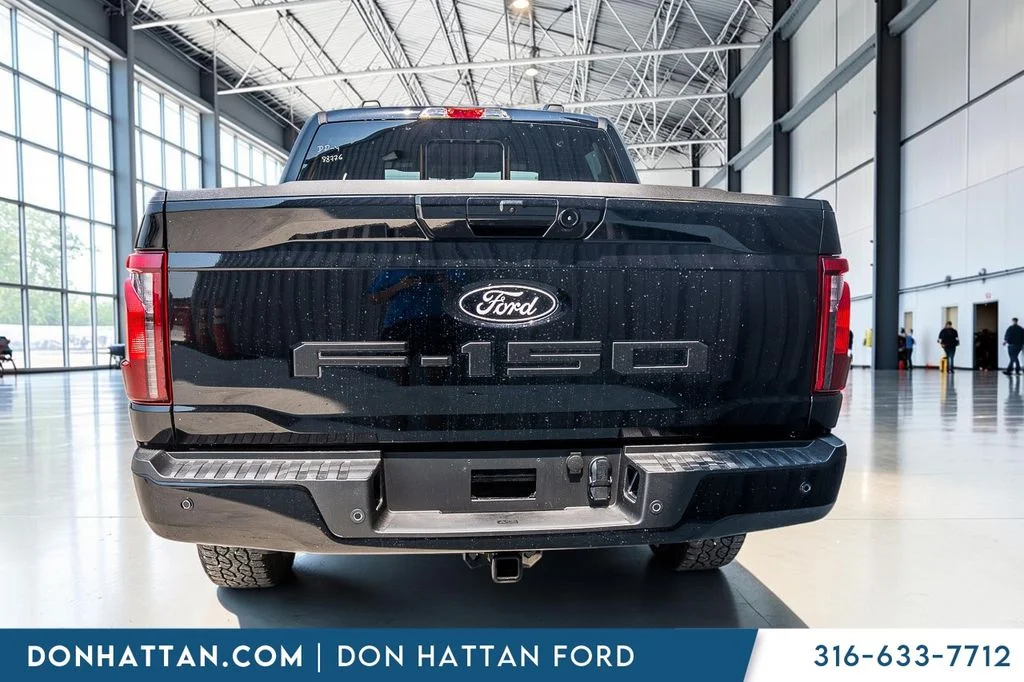 New 2026 Agate Black Metallic Ford XLT image 30