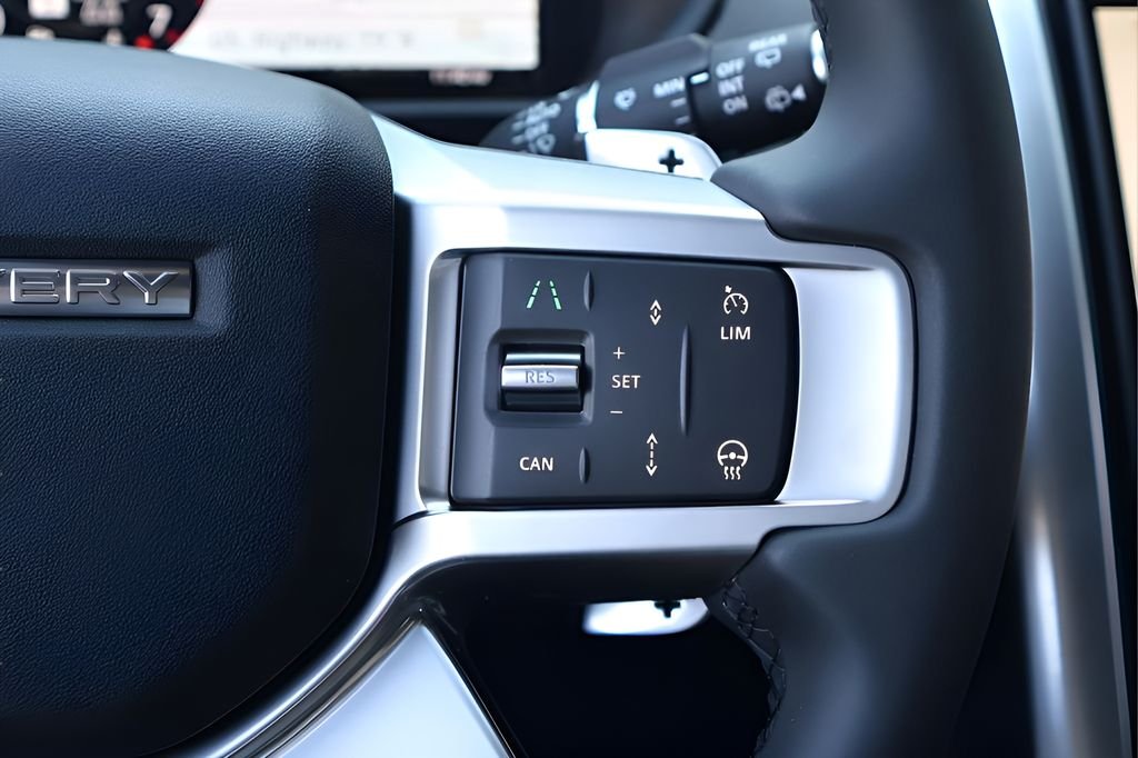 2026 Land Rover Discovery Dynamic SE - Photo 20