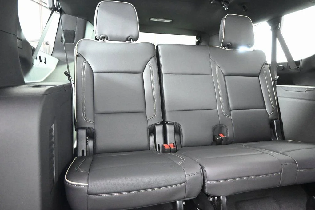 2026 Chevrolet Suburban Premier - Photo 16