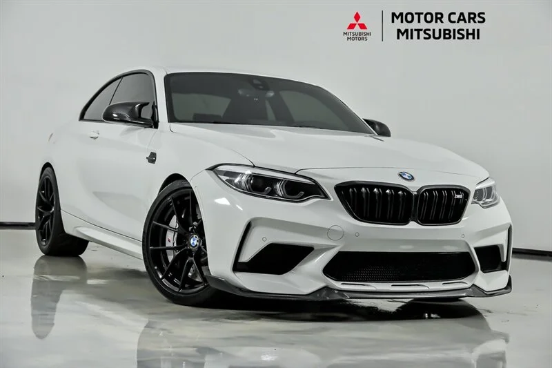 Used 2019 Alpine White BMW Competition image 1