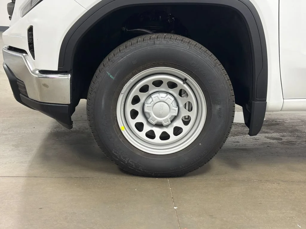 2026 GMC Sierra 1500 Pro - Photo 10