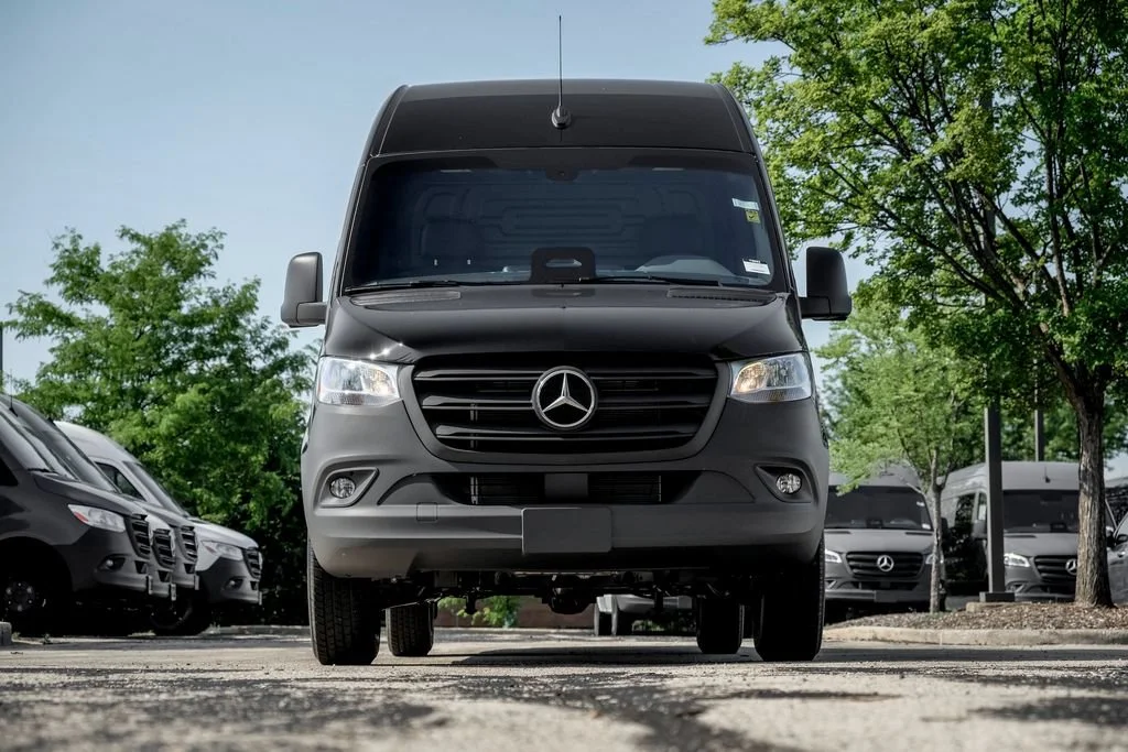 New 2026 Jet Black Mercedes-Benz Cargo 170 WB image 34