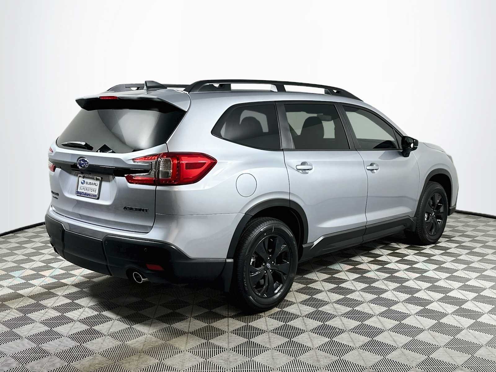 New 2026 ICE SILVER METALLIC Subaru Premium 7-Passenger image 7