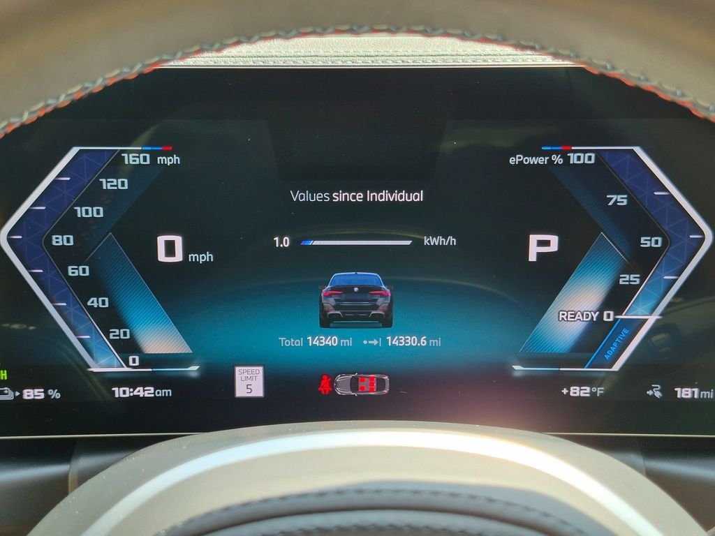 Used 2024 Black BMW M50 image 19