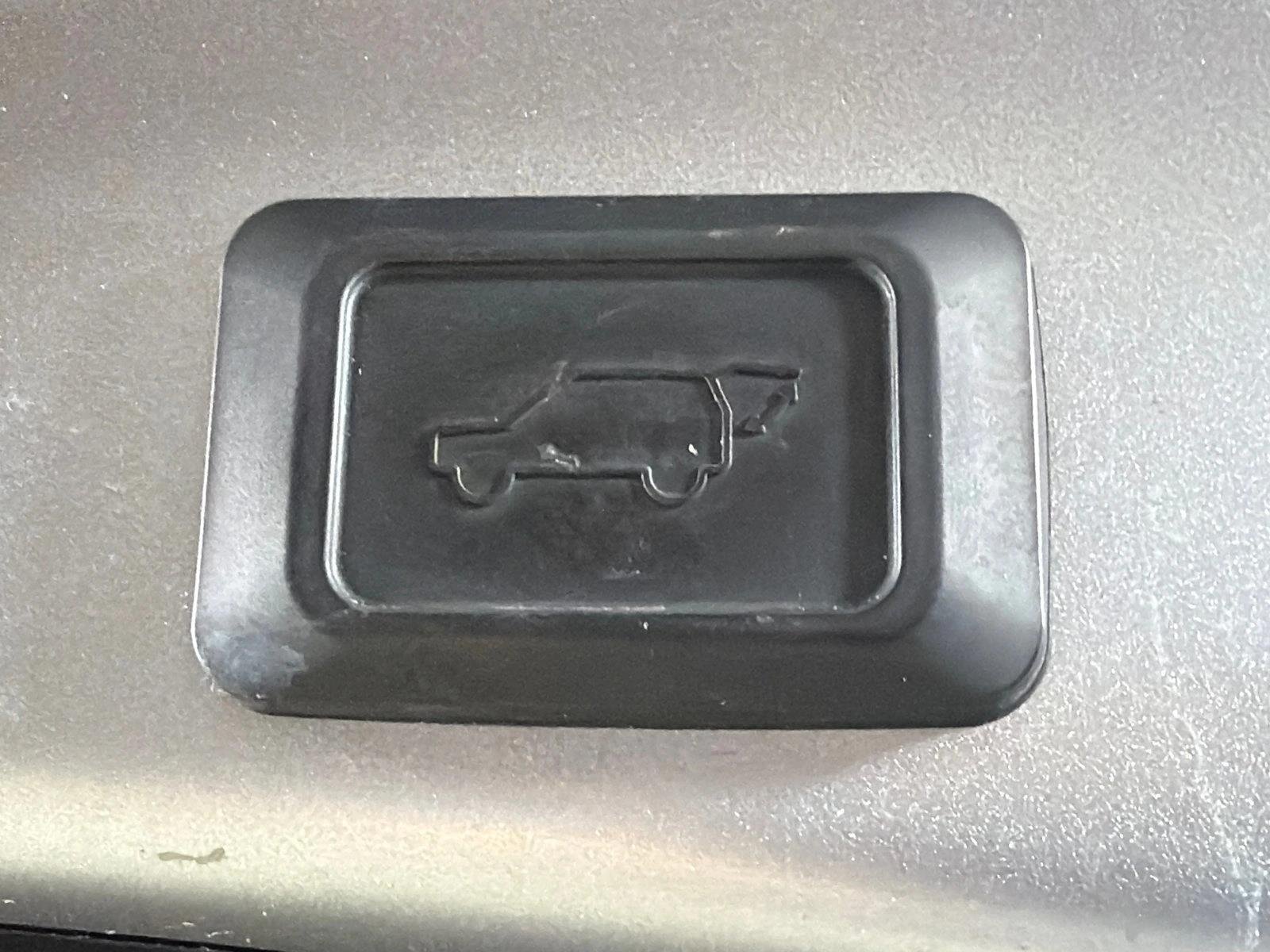 Used 2023 Silver Sky Metallic Toyota Hybrid XLE image 20