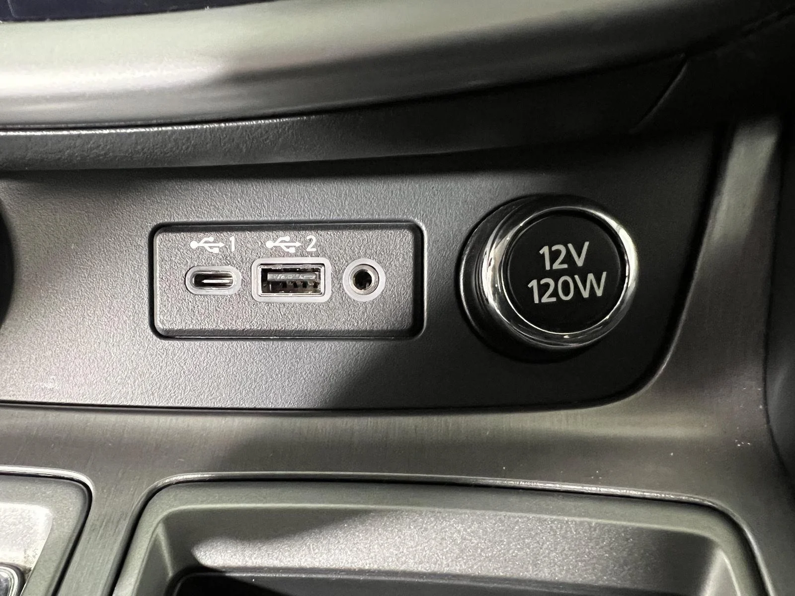 Used 2022 Boulder Gray Pearl Nissan SV image 11