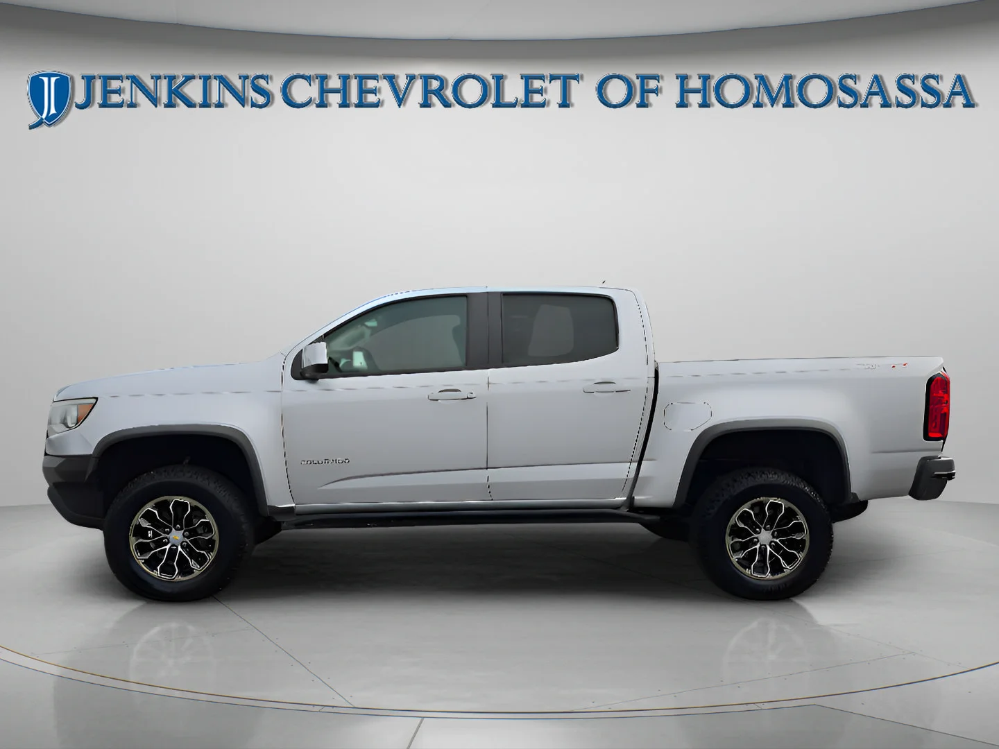 Used 2020 Silver Ice Metallic Chevrolet 4WD ZR2 image 6