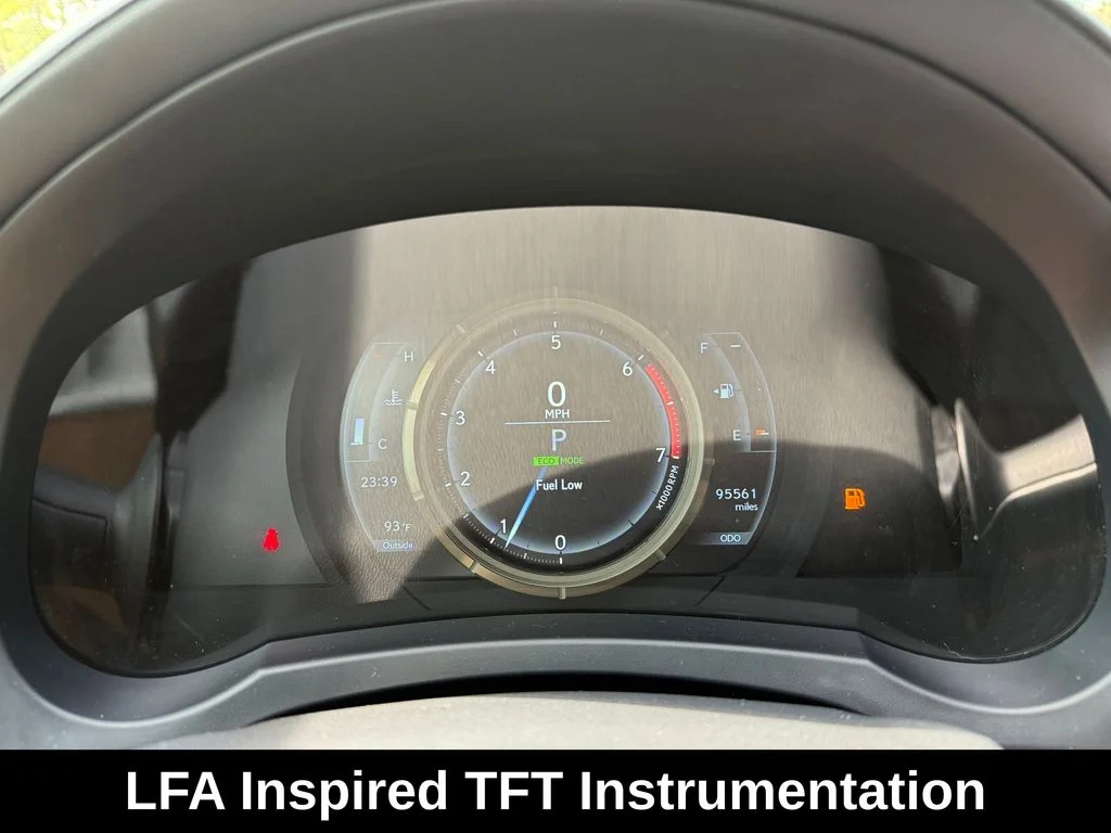 Used 2019 White Lexus 300 image 19