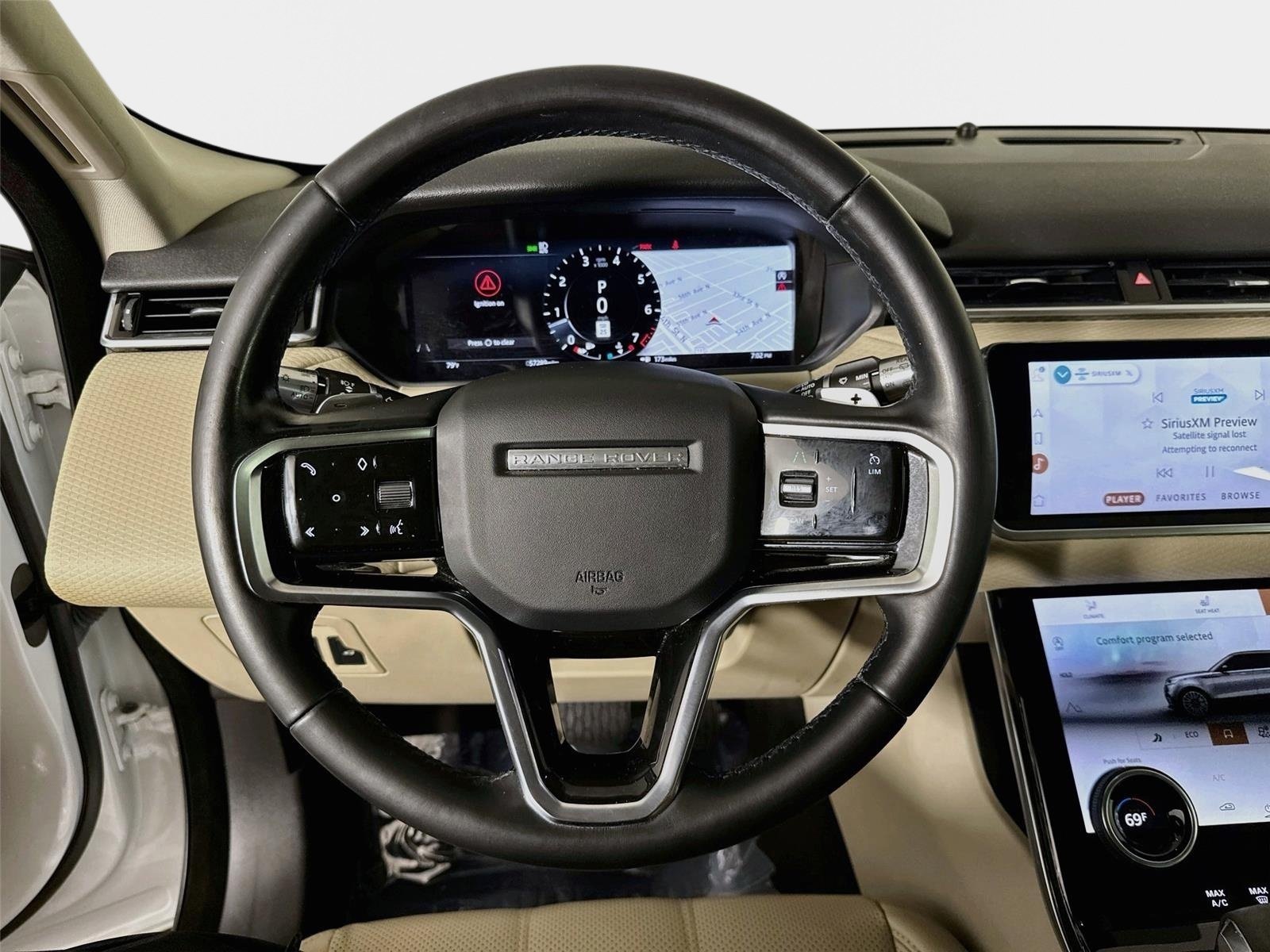 Used 2021 Fuji White Land Rover S image 12