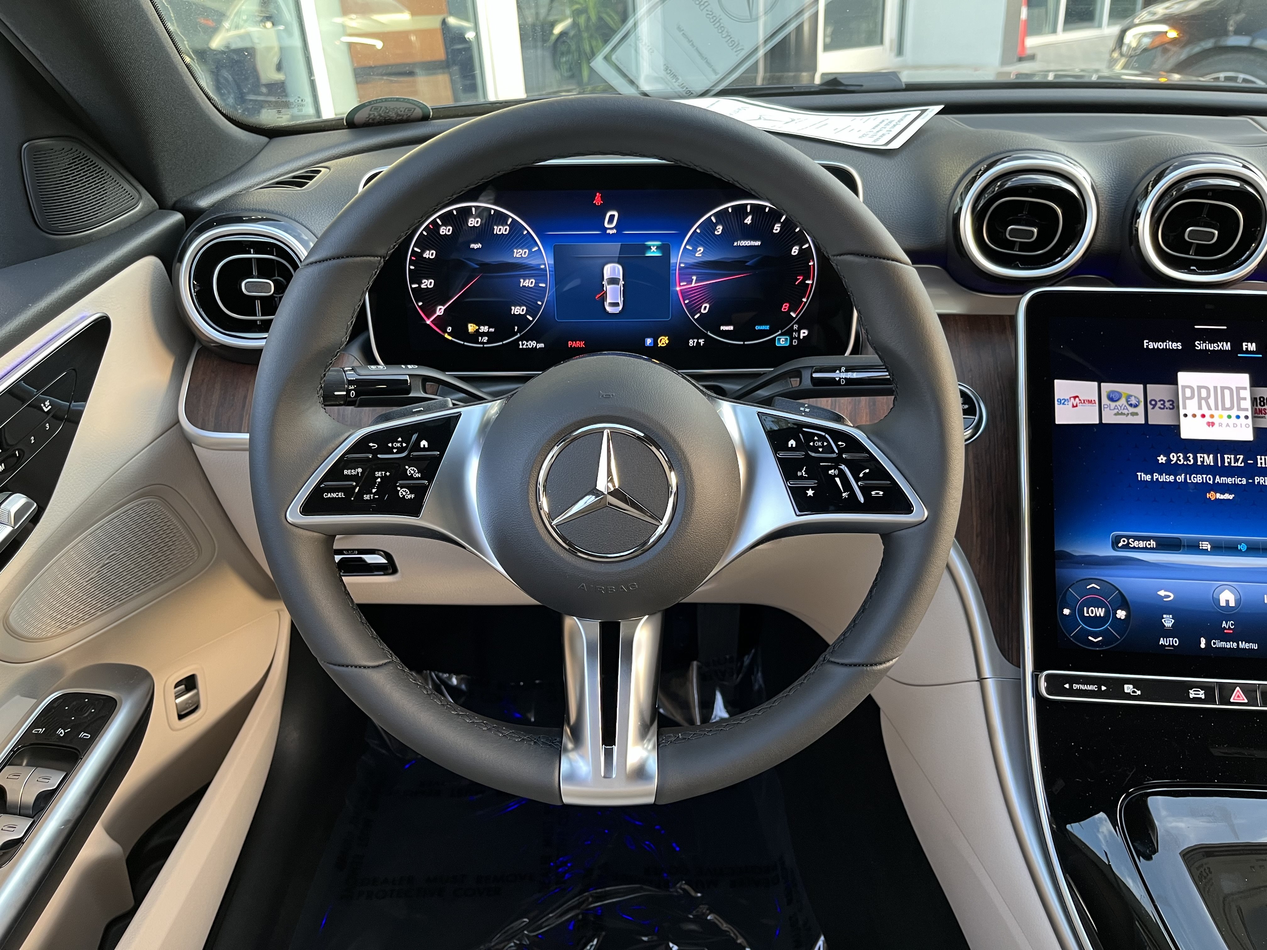 New 2026 GRAPHTIE GREY Mercedes-Benz C 300 image 19