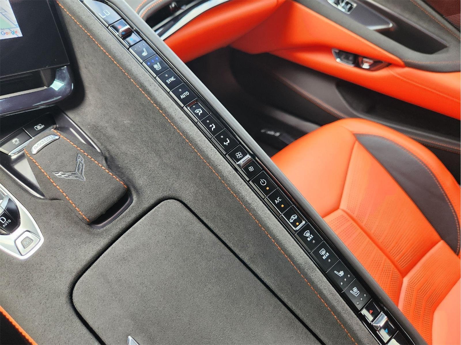 2025 Chevrolet Corvette Stingray photo 18 of 30
