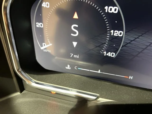 2026 GMC Sierra 1500 AT4 - Photo 11