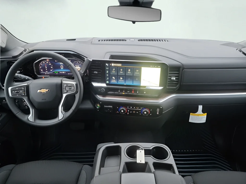 2025 Chevrolet Silverado 1500 LT - Photo 10