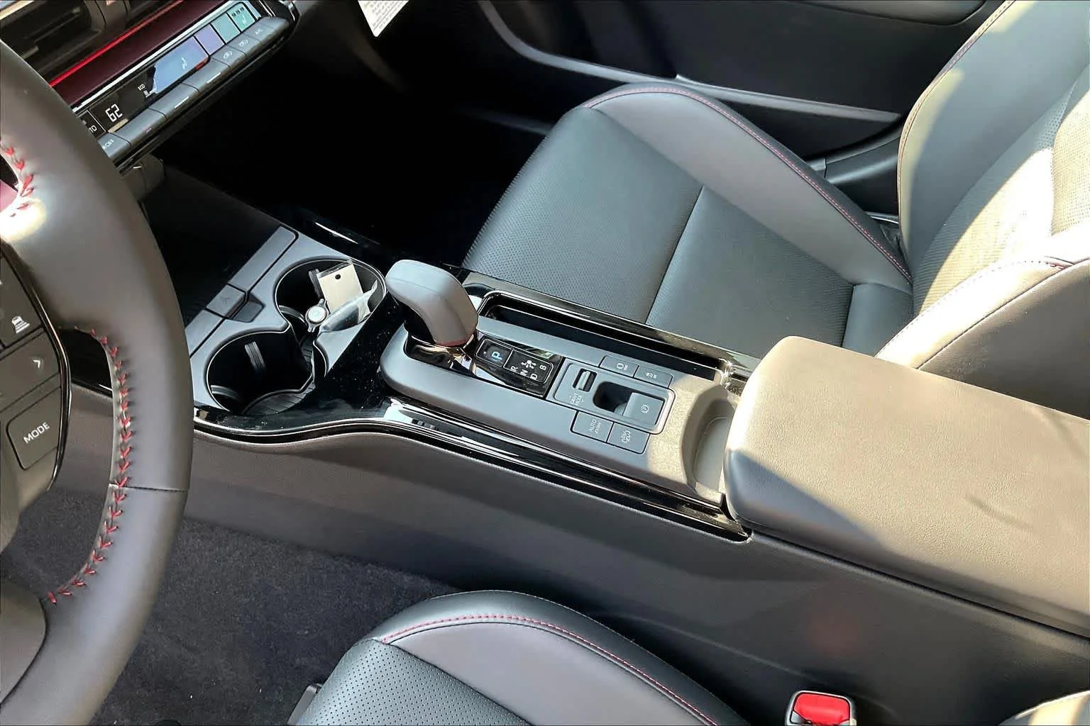 New 2026 Wind Chill Pearl Toyota XSE image 7