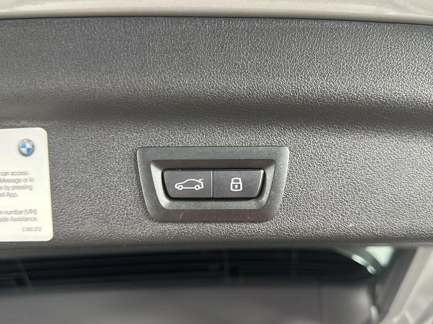 Used 2024 Space Silver Metallic BMW xDrive28i image 24