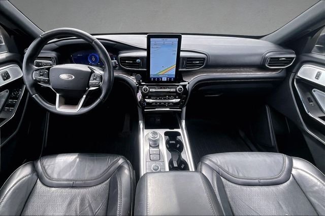 Used 2021 Gray Ford Platinum image 12