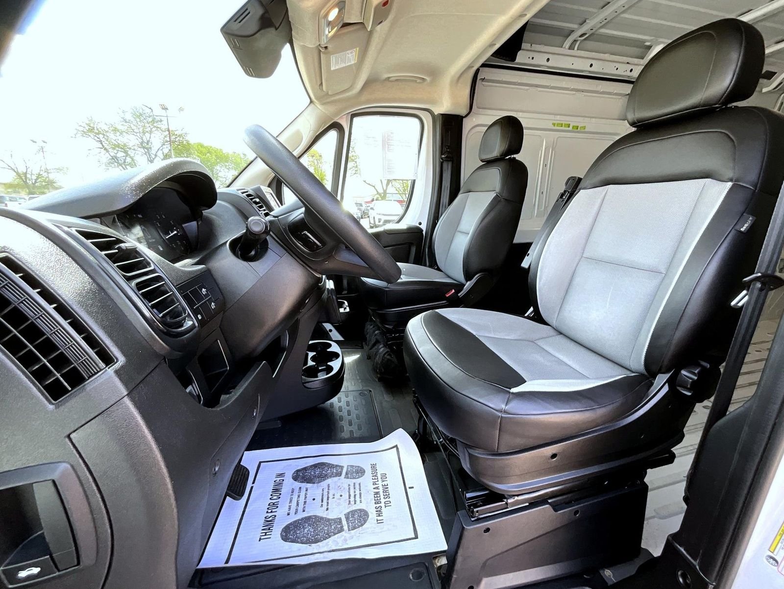Used 2025 White Ram High Roof image 11