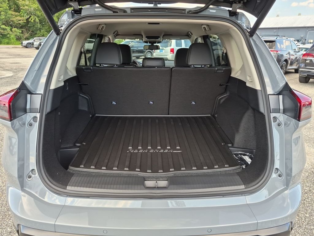 New 2026 Boulder Gray Pearl Nissan Rock Creek® image 28