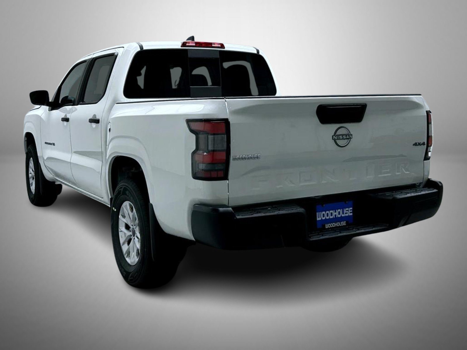 New 2027 Glacier White Nissan S image 7